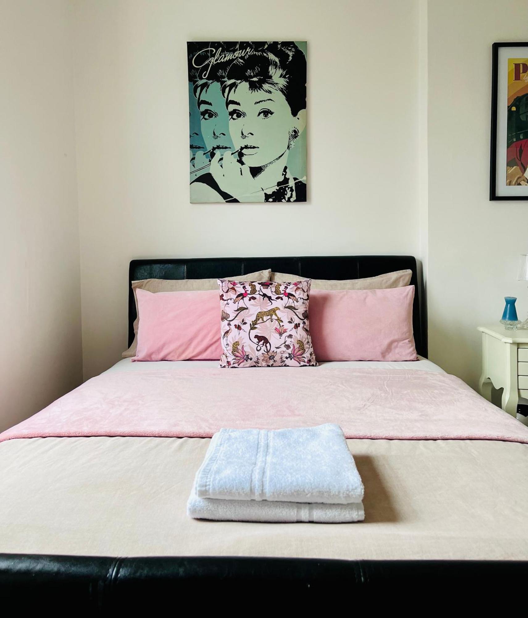 Apartment Gorgeous Studio 15 Minutes From Central London