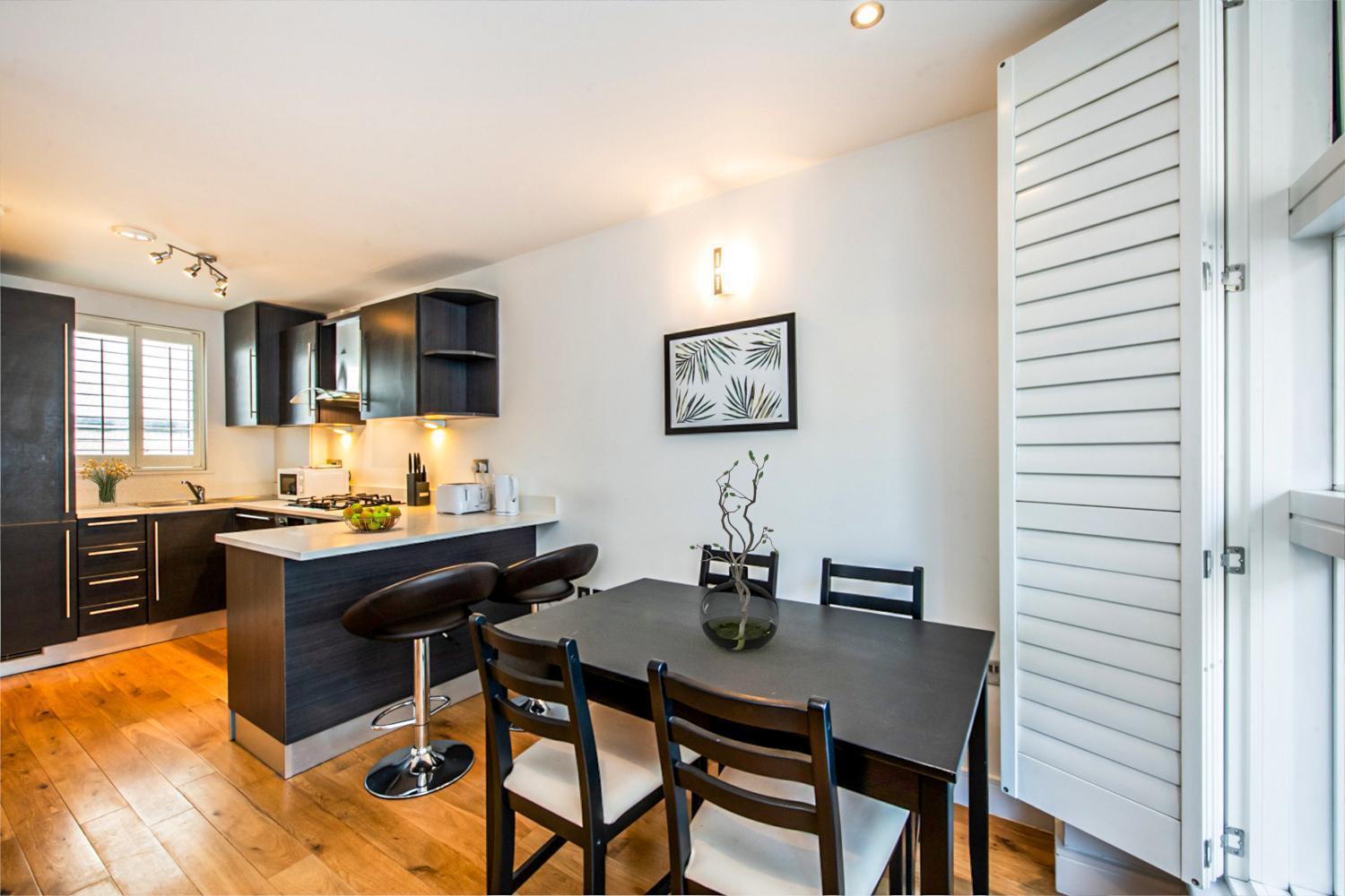 Apartment 2 Bed Flat In Clapham Common