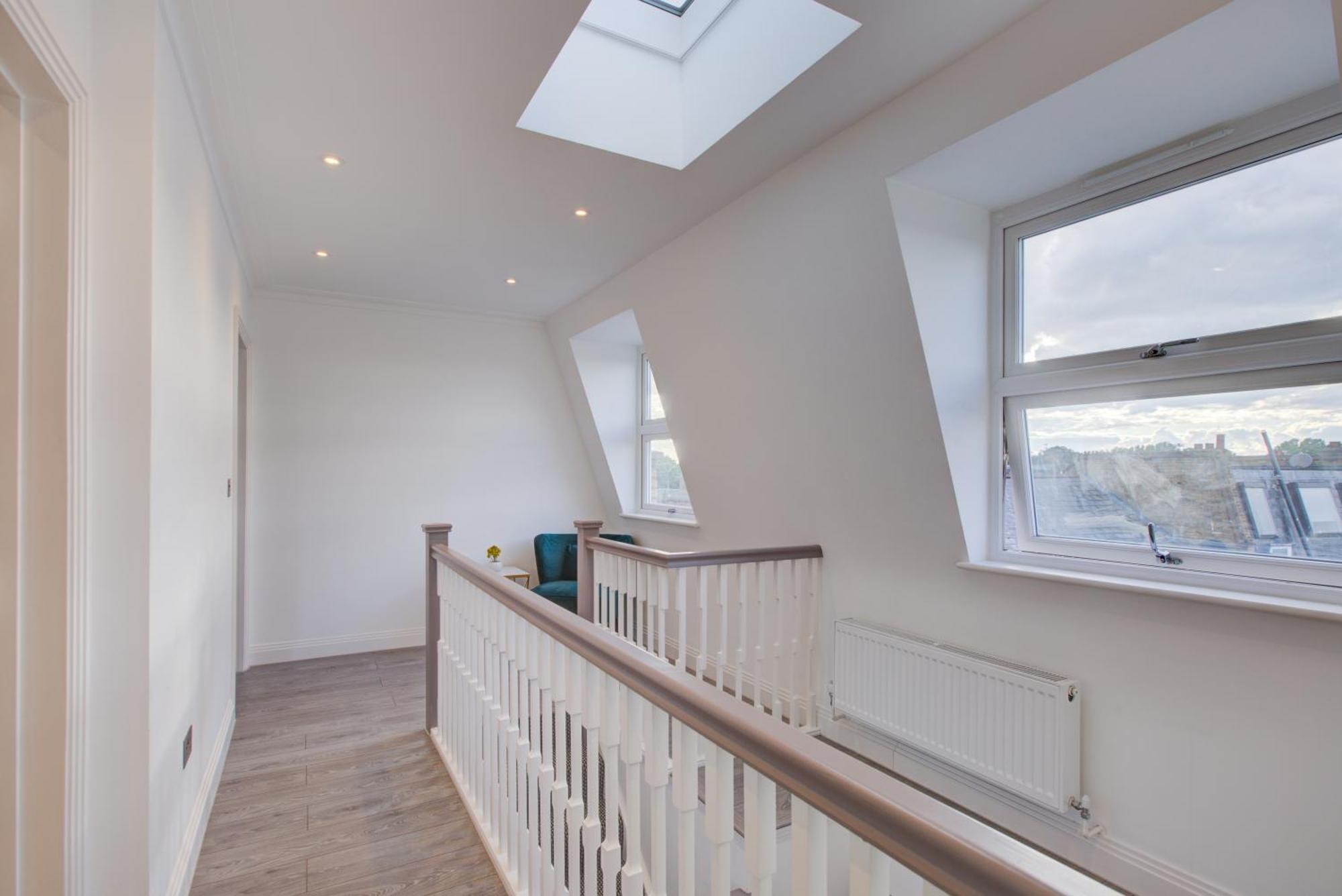 Hybrid Resi - London, Fulham Near Chelsea And Putney *