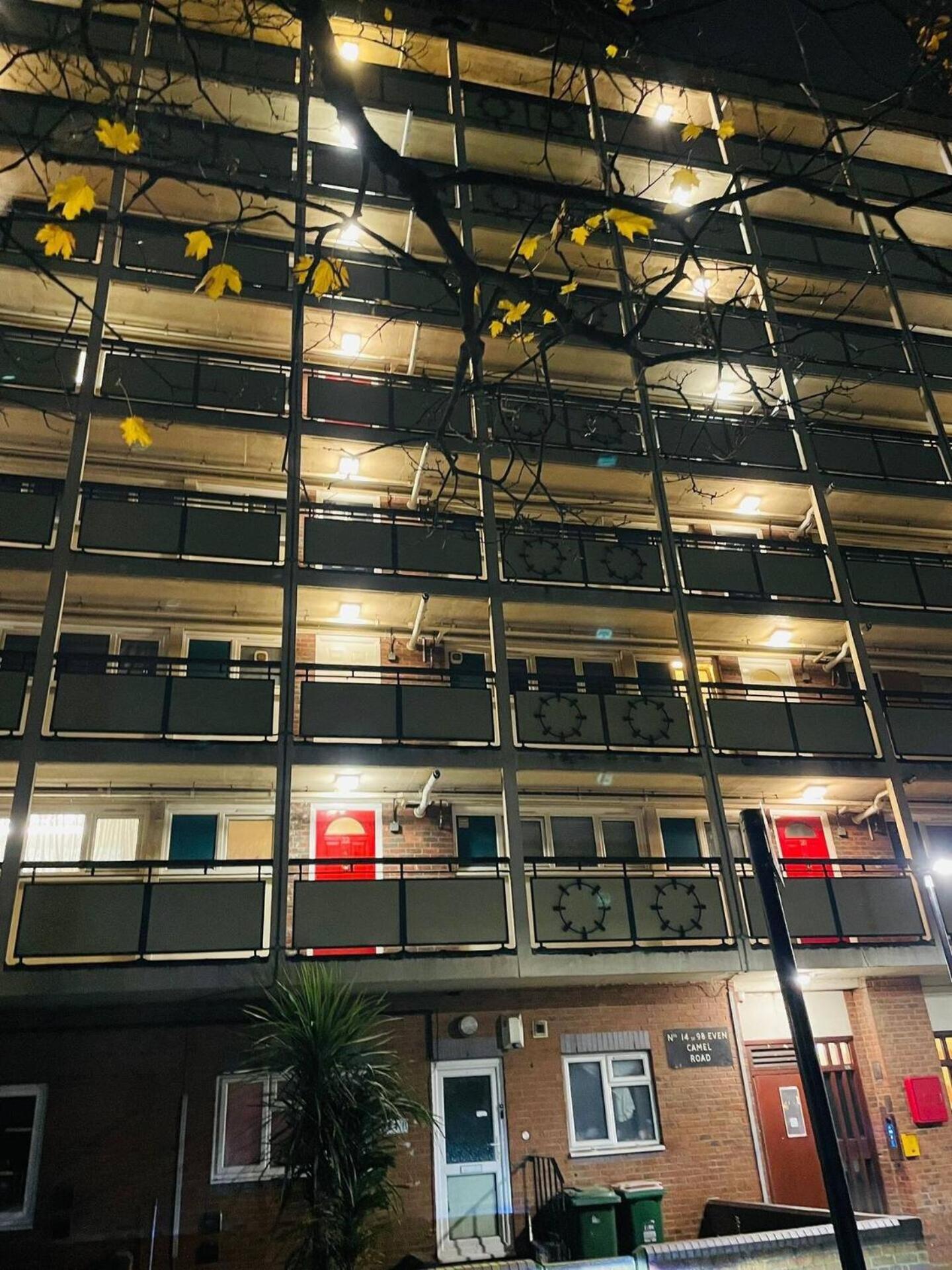 Well-preserved Cozy1br Flat In Lcy With Free Parking