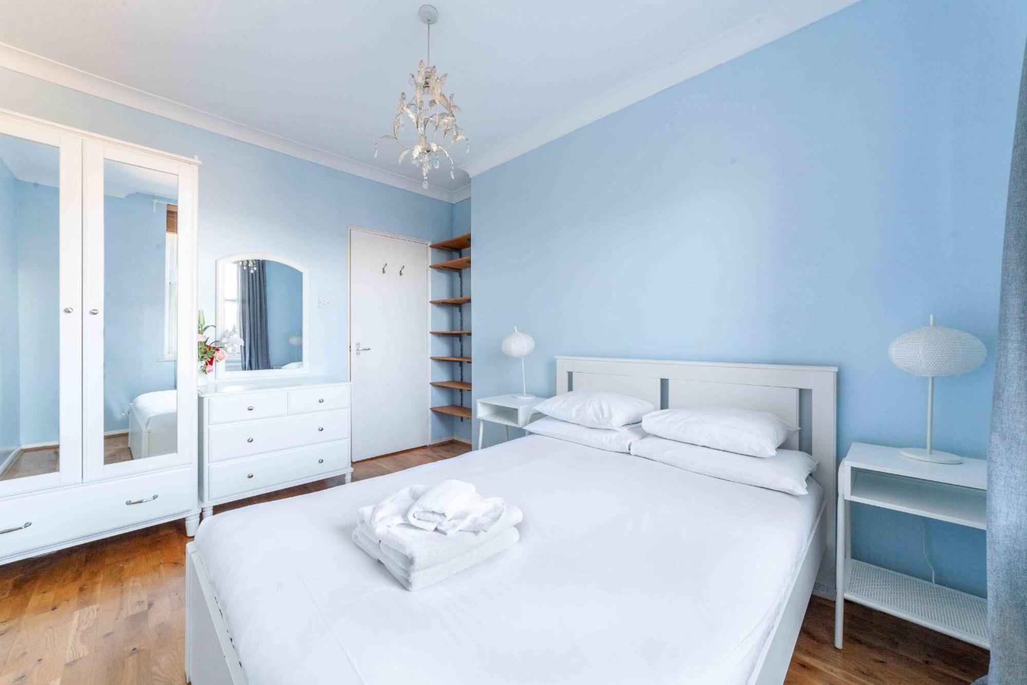 Bright And Cosy In South Appartement