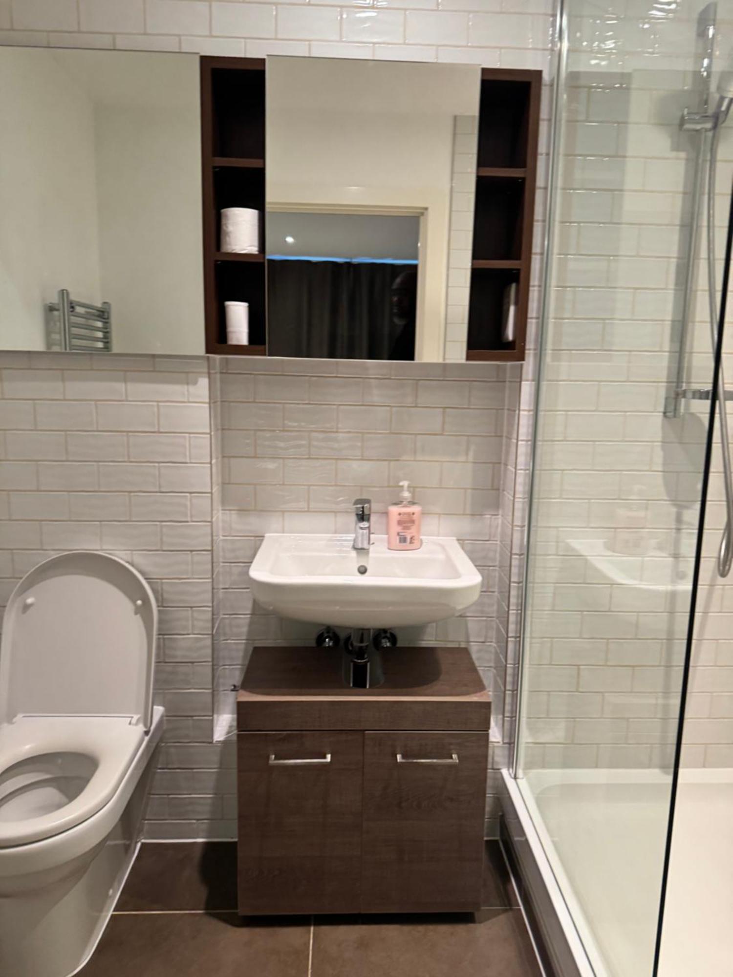 Apartment Phoenix 2 Bedroom In London
