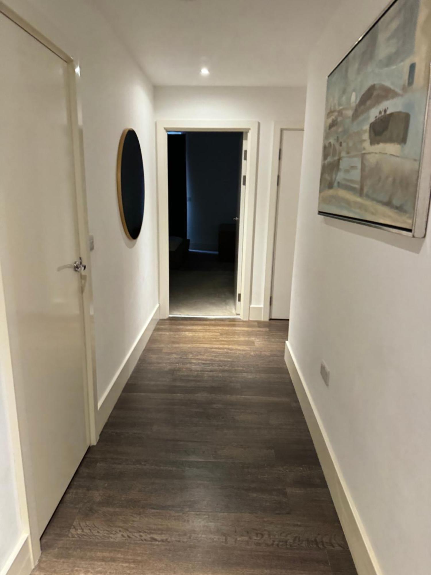 Phoenix 2 Bedroom In London