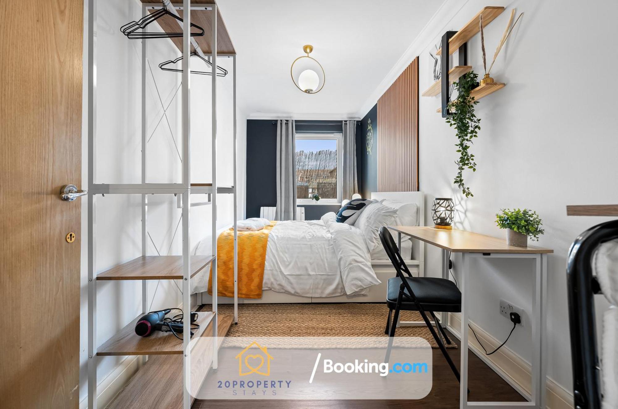 Luxury Long In Bow Road London