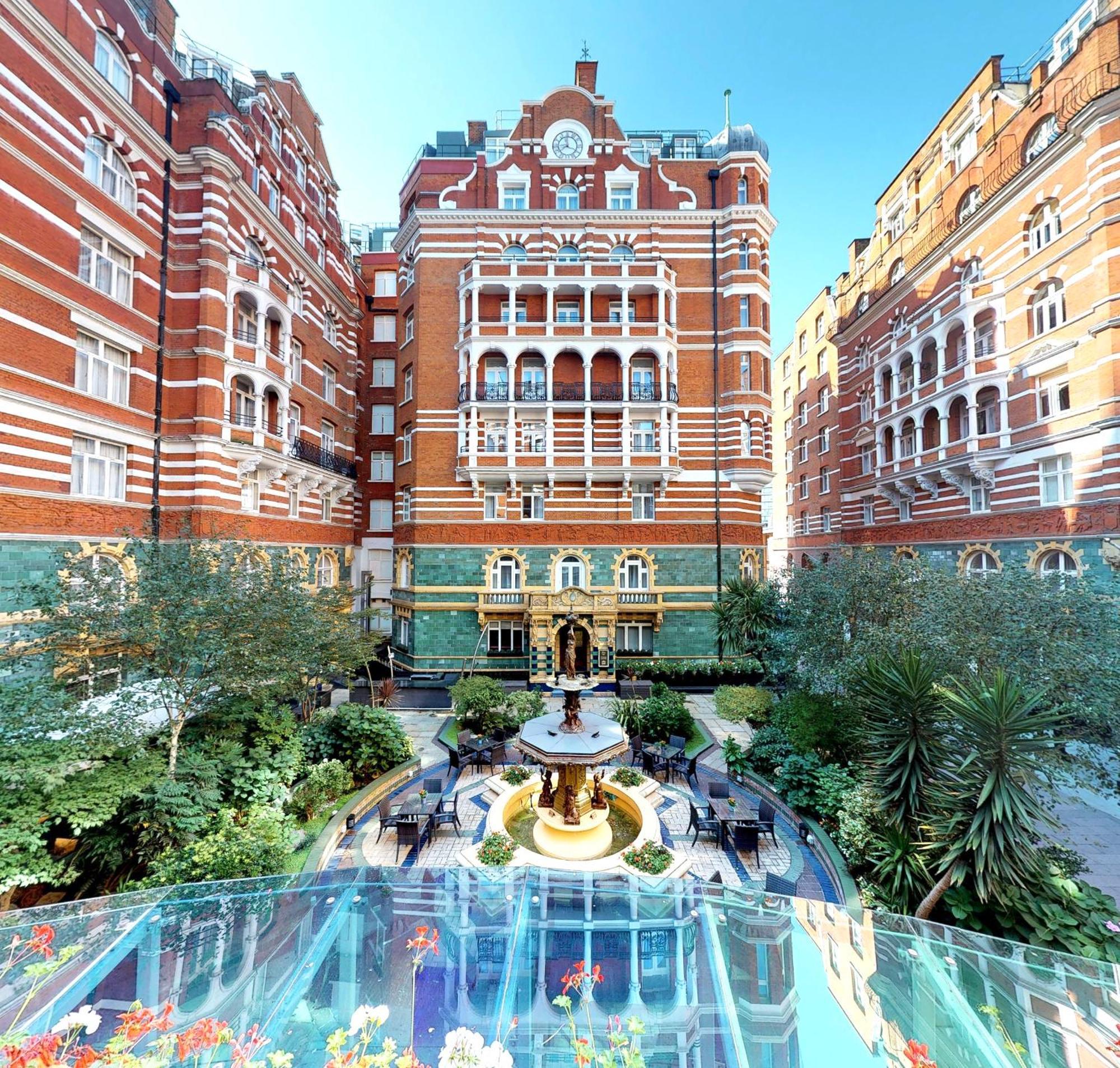 Hotel St. James' Court, A Taj Hotel, Londres