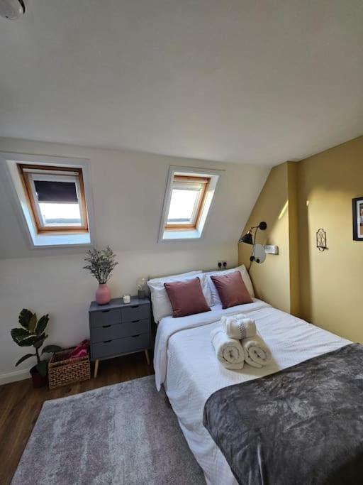 Fulham 2 Bedroom London