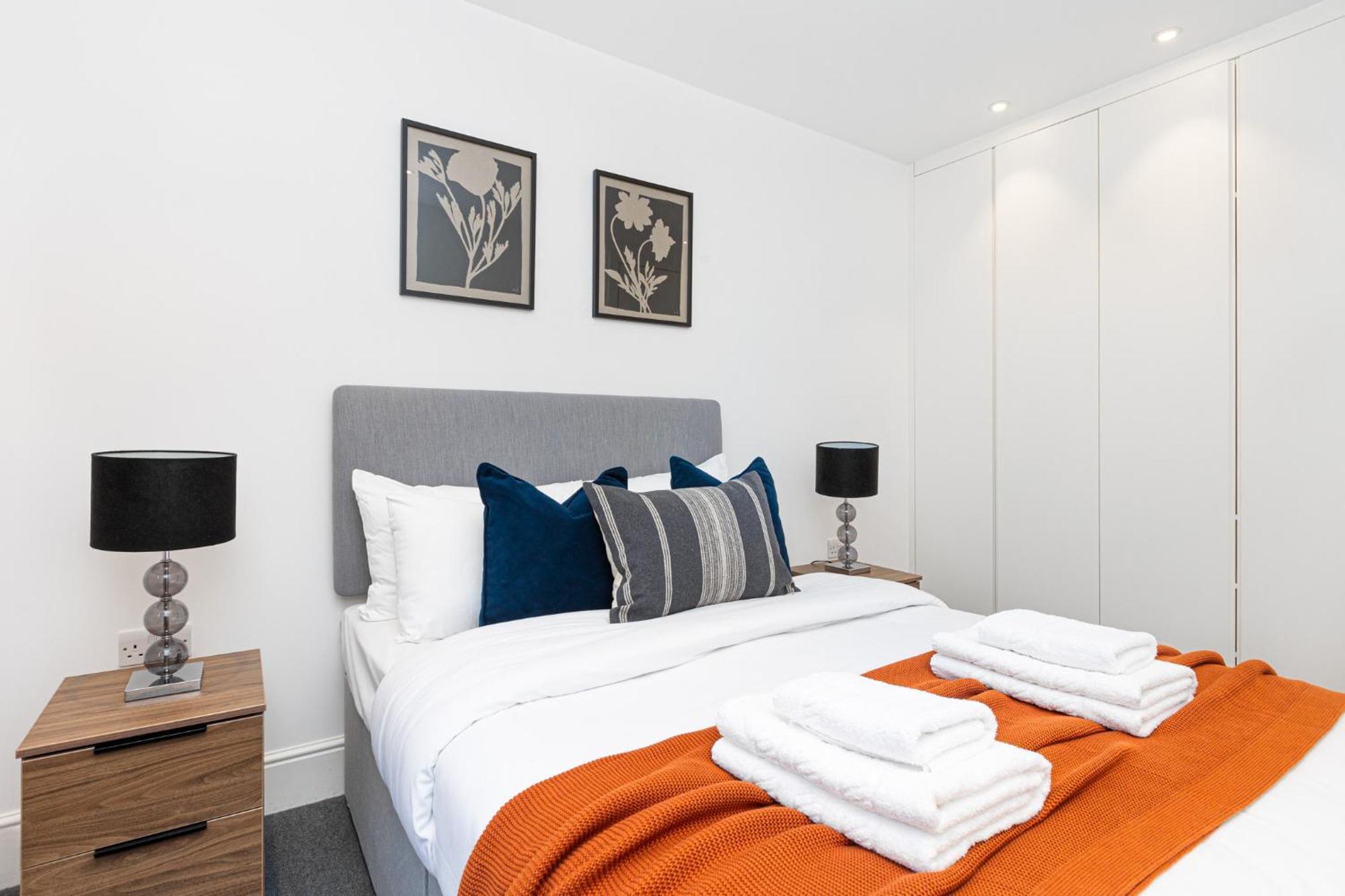 Luxury Harley Street Apartment London
