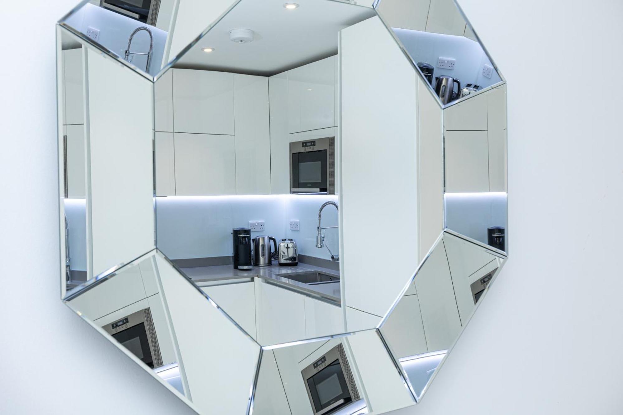 Luxury Harley Street Apartment