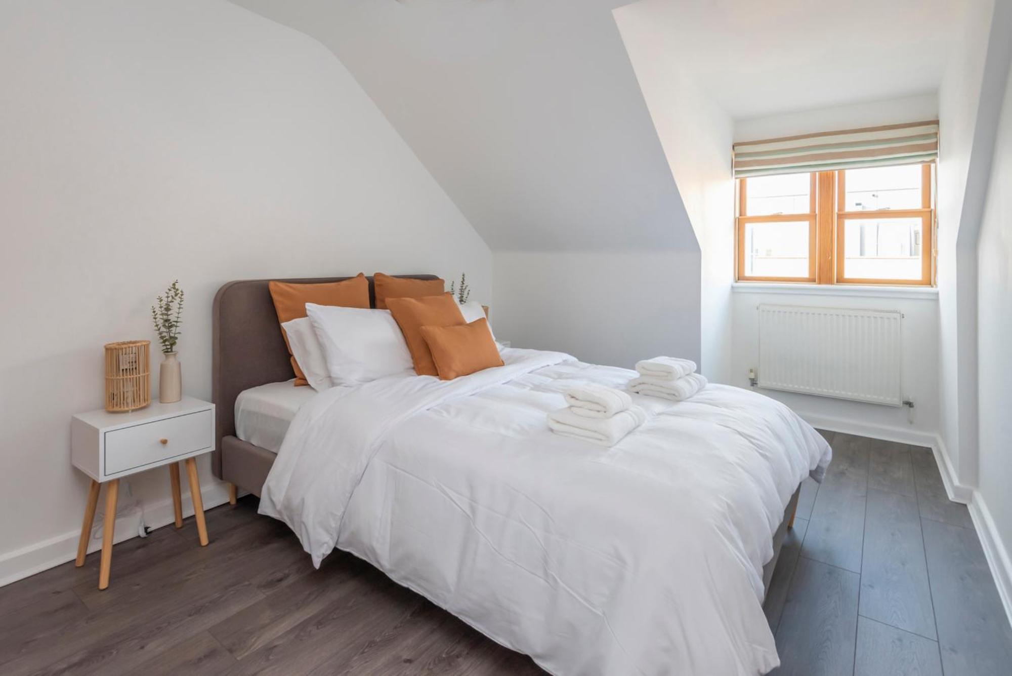 The Loft - Spacious Luxury 2 Bed 2 Bath With Free Secure Parking And Tube Close By * Londres