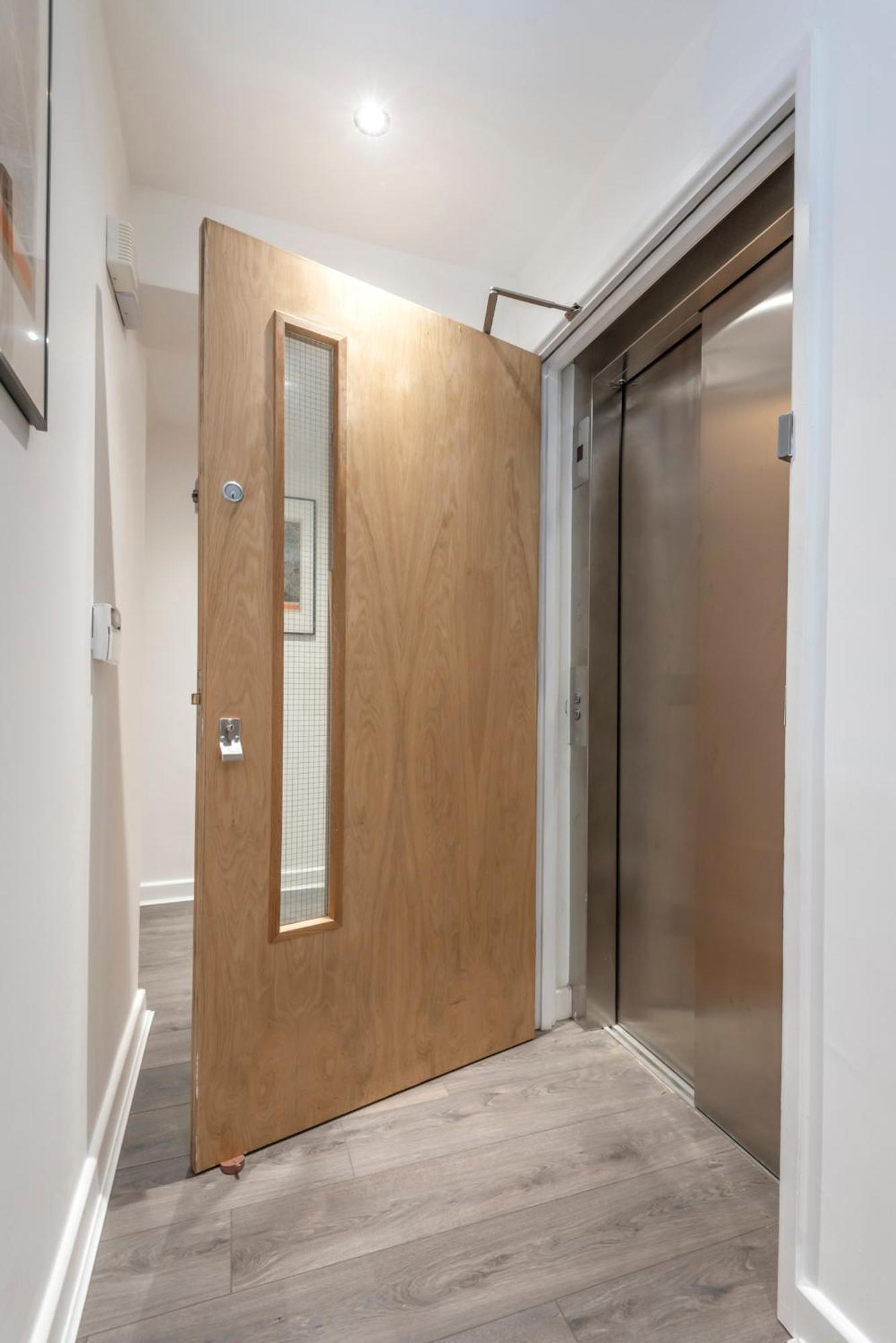 Apartamento The Loft - Spacious Luxury 2 Bed 2 Bath With Free Secure Parking And Tube Close By *