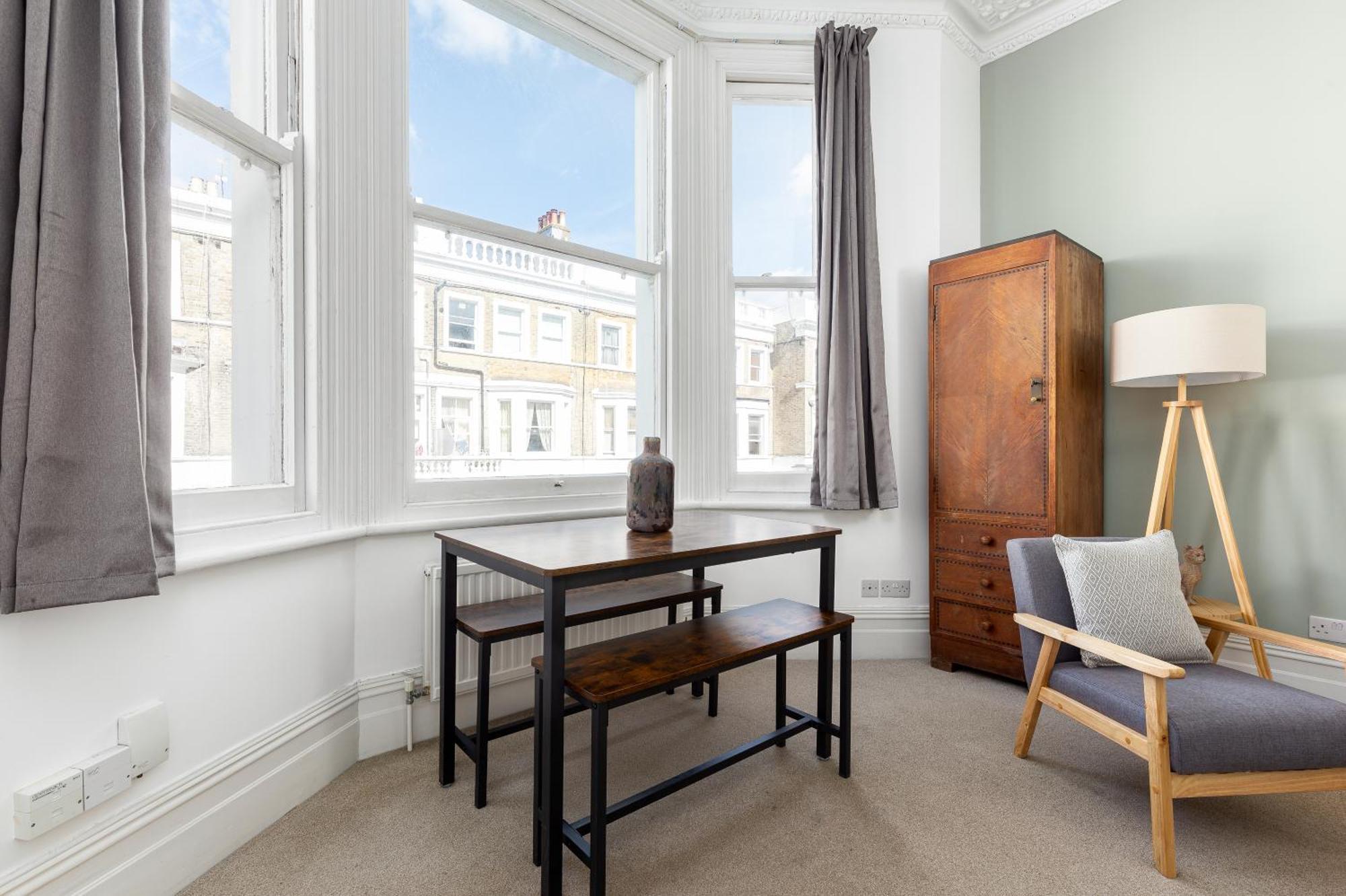 The Kensington Apartment London