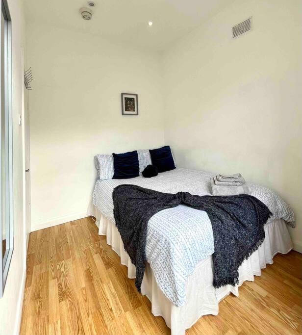 Apartamento A Bright Two Double Bedroom Flat *