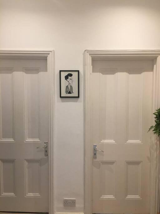 Beautiful 3 Bed In Leafy Hampstead Apartamento *