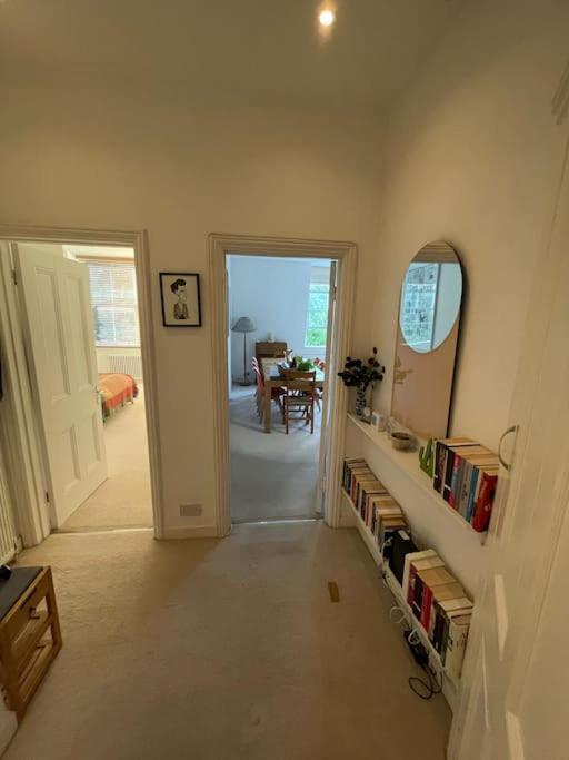 Beautiful 3 Bed In Leafy Hampstead Londres