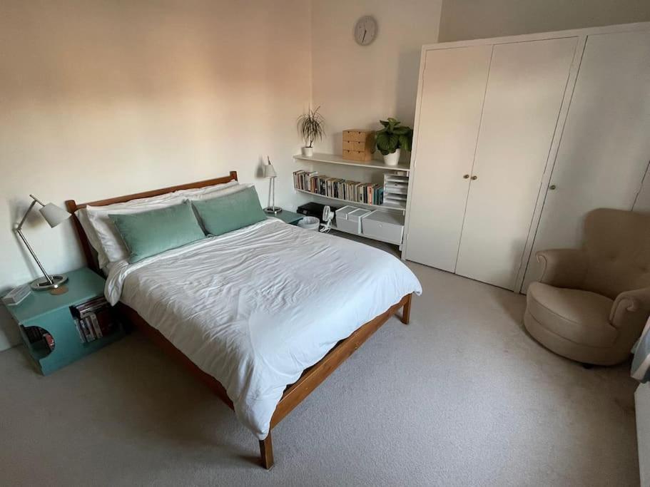 Beautiful 3 Bed In Leafy Hampstead Apartamento *