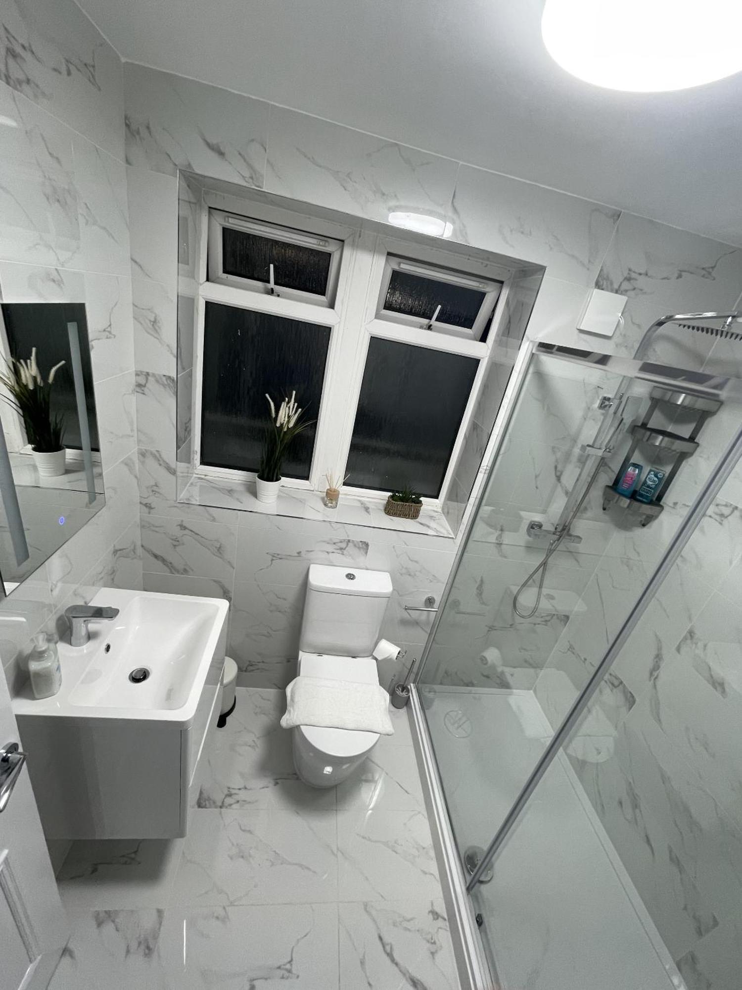 Deluxe - Next To Kings Cross - Eurostar & Euston Station Londen