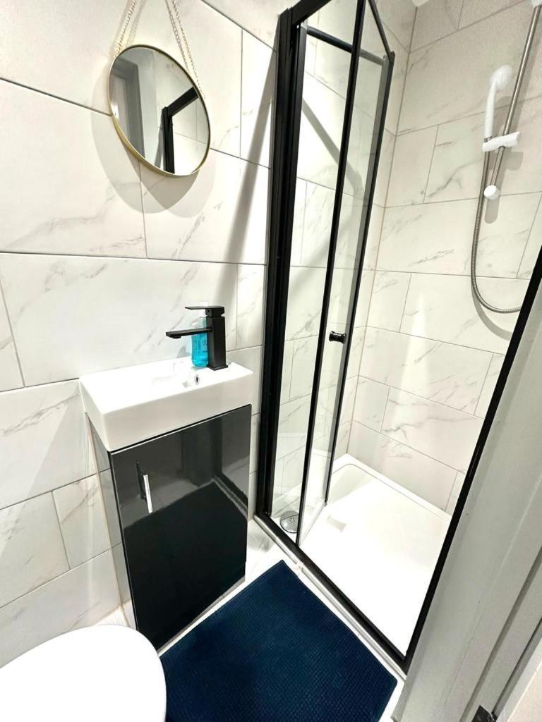 Guest house New Cross Suites -se14 London