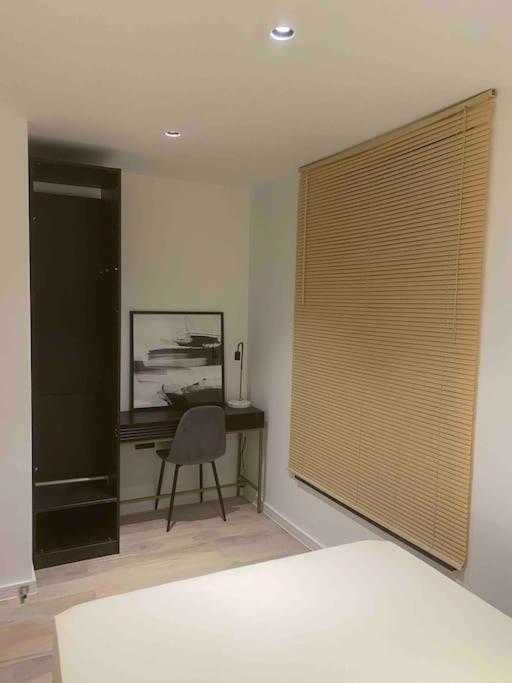 Appartement Spacious 3 Bed With Terrace