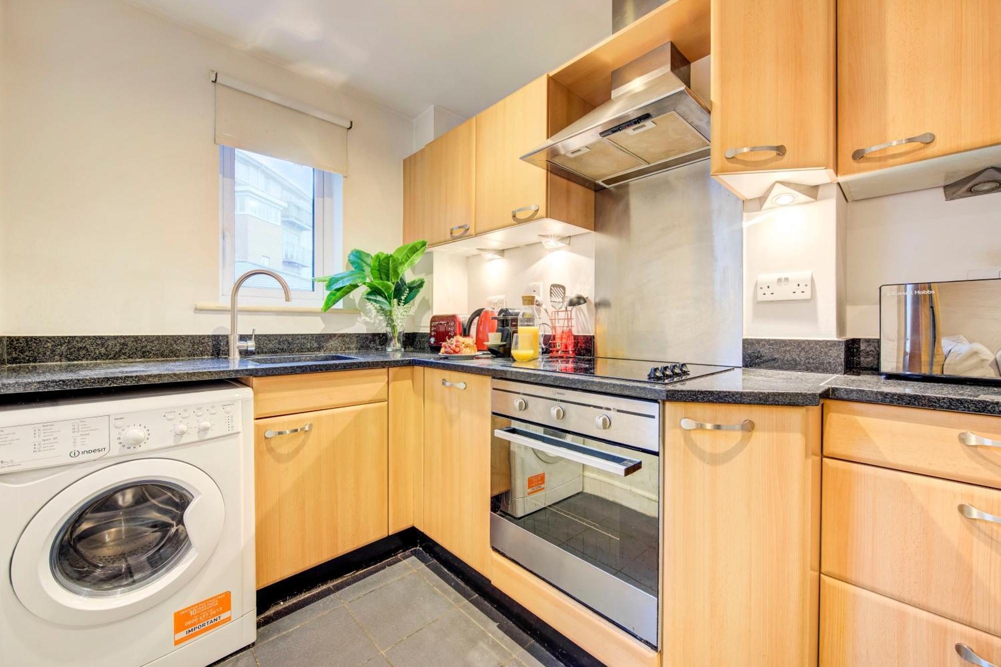 2-bed 2-bath Tower Bridge Gem, Sleeps 8 Apartamento *