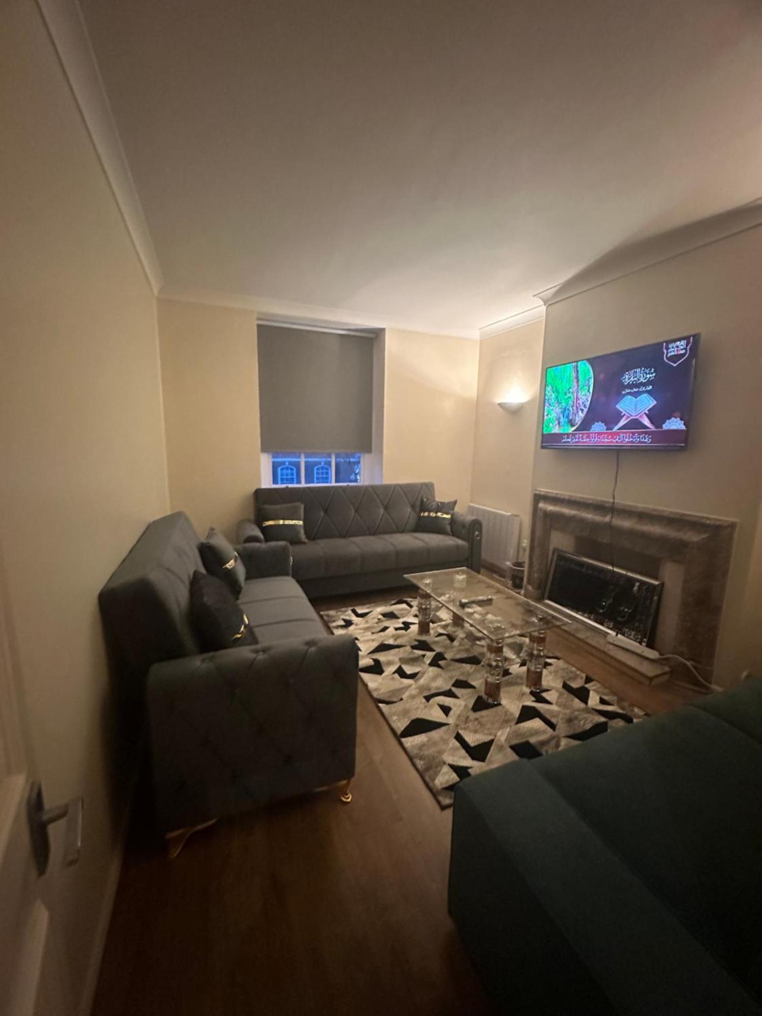 Lovely 3 Bed Regent Park Appartement Londen