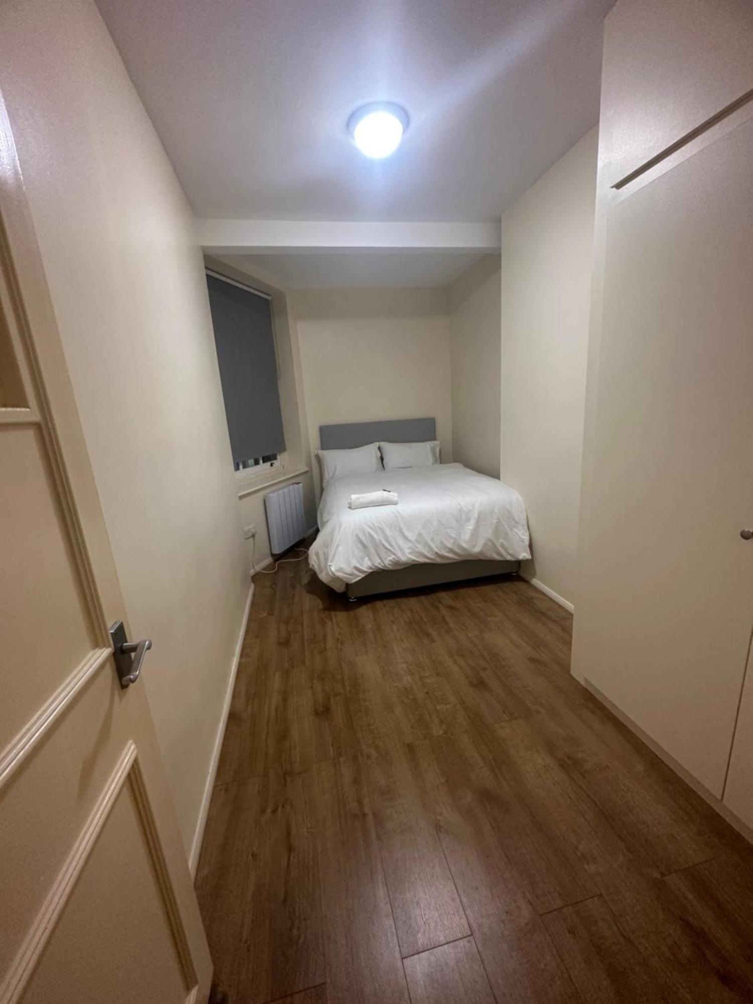 Lovely 3 Bed Regent Park Appartement Londen