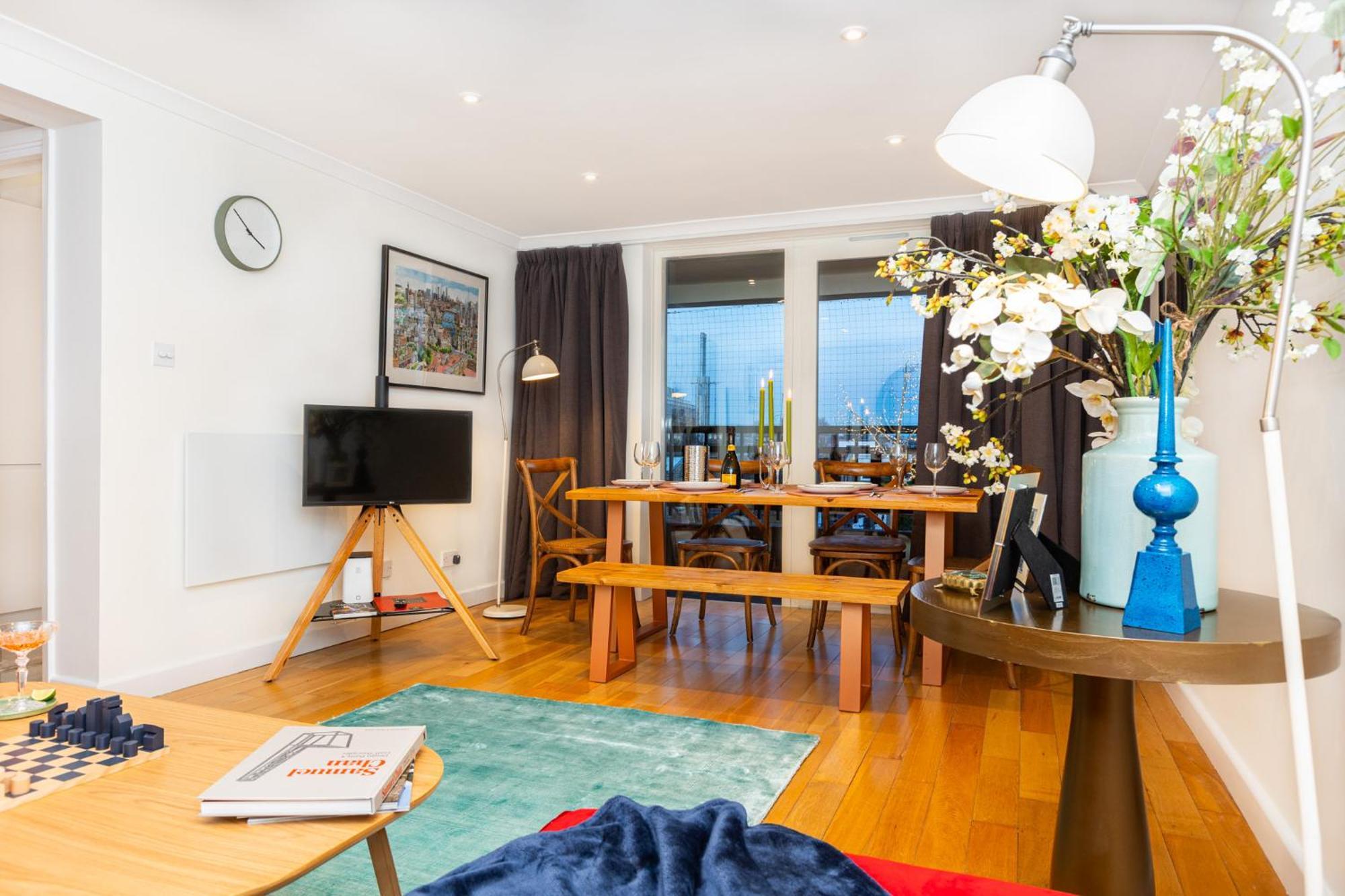 Apartment Immense Gorgeous 2br Wbalcony & Office In Chelsea