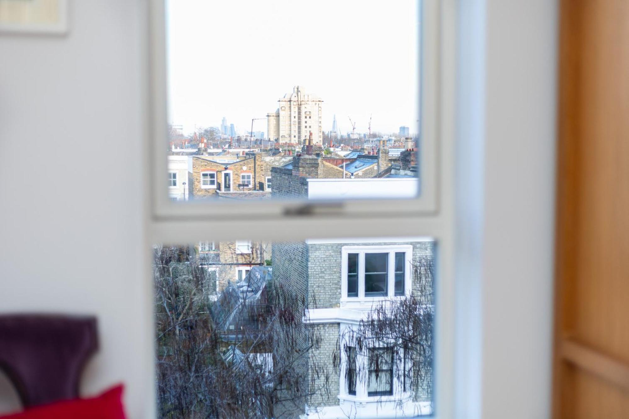 Apartment Immense Gorgeous 2br Wbalcony & Office In Chelsea *