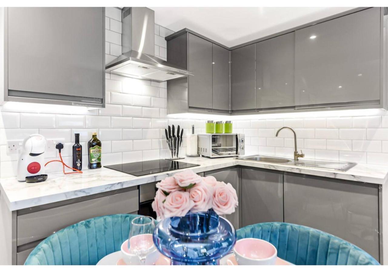 Tranquility In Bloom: Refreshing 2br Apartment *