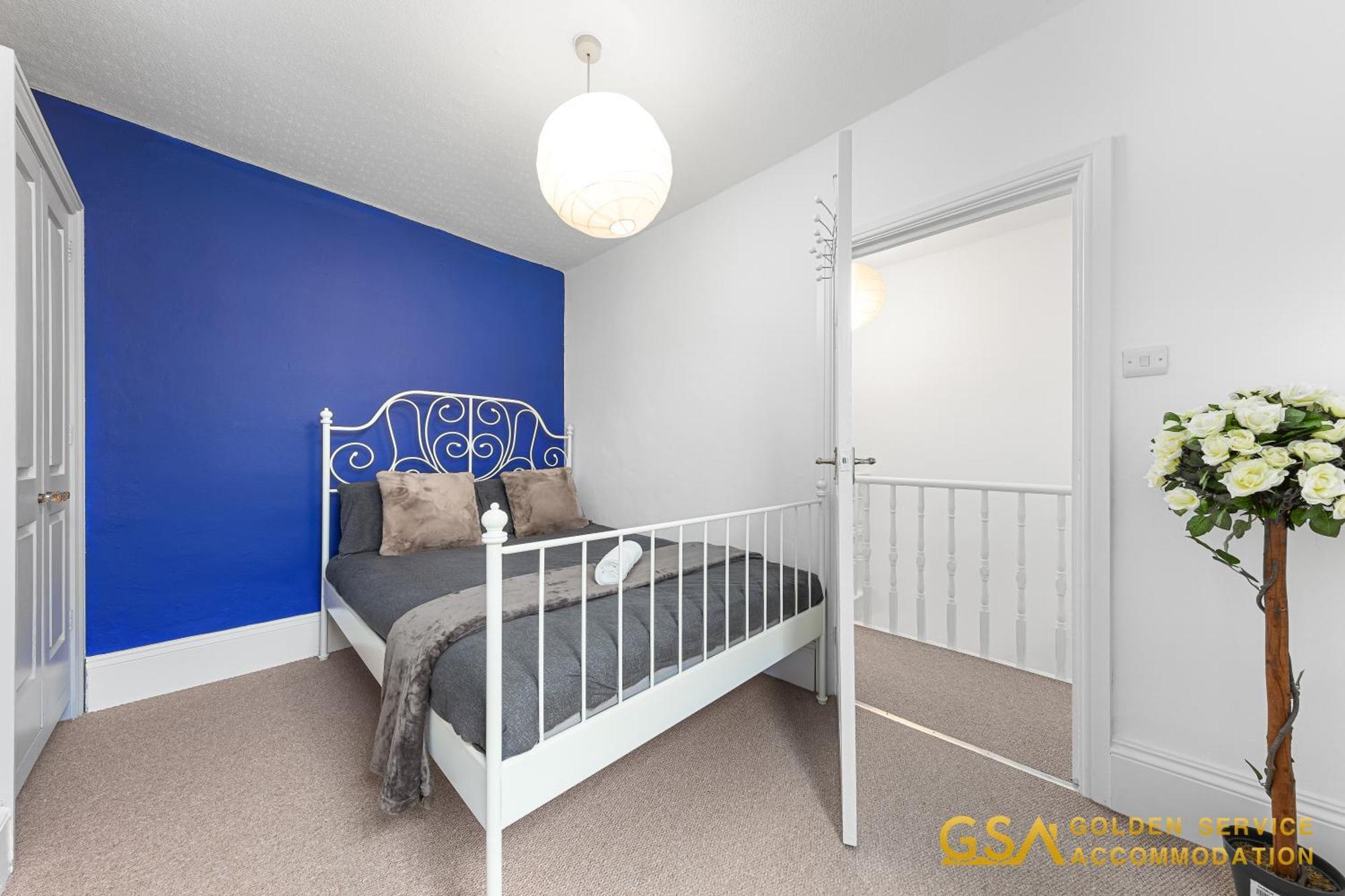 Stylist And Cosy 3 Bed House Leytonstone Sleeps 7 Сasa de vacaciones Londres