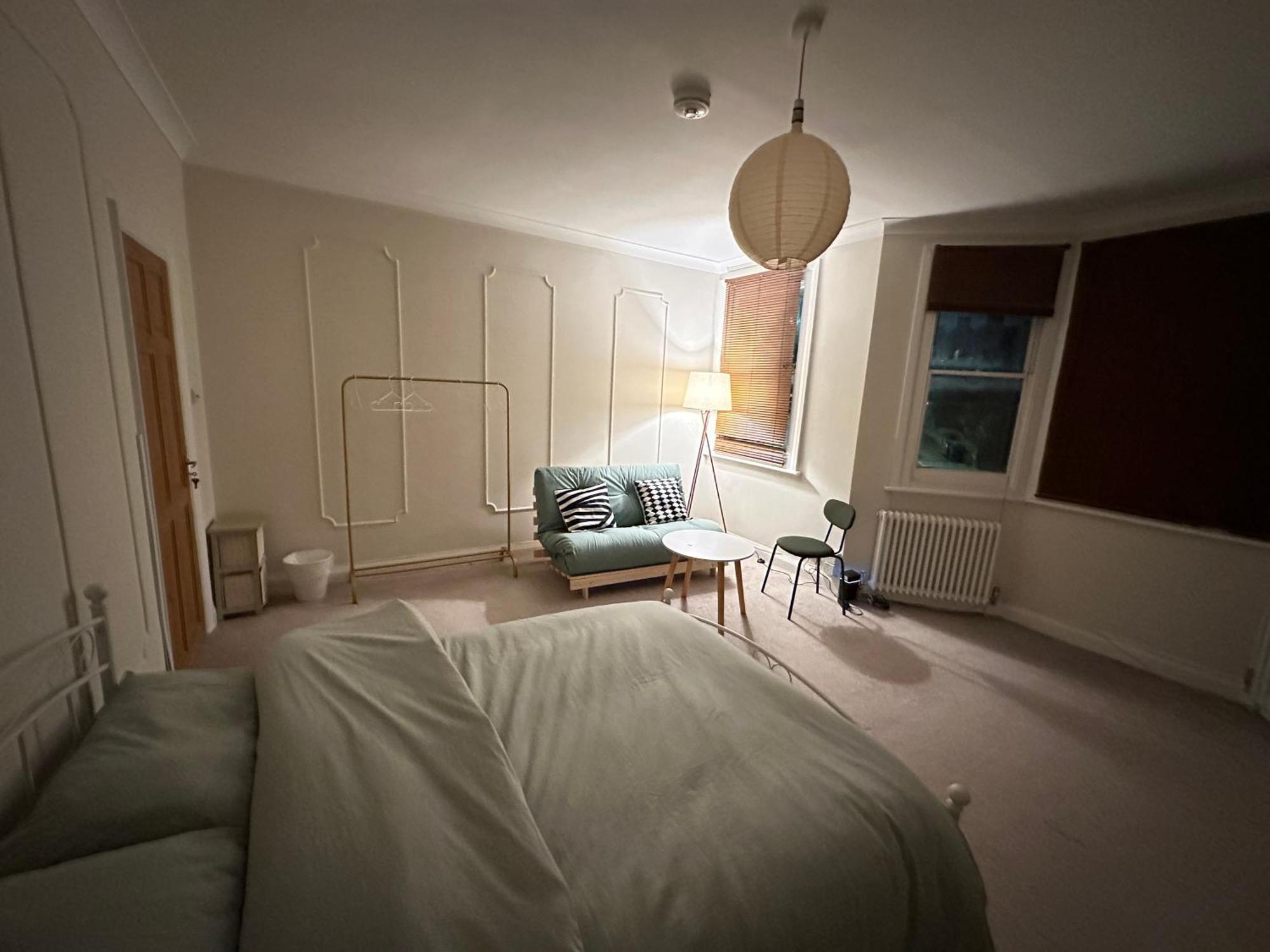 Cosy 3 Bedroom Flat Nearby Willsden Accommodatie bij particulieren *
