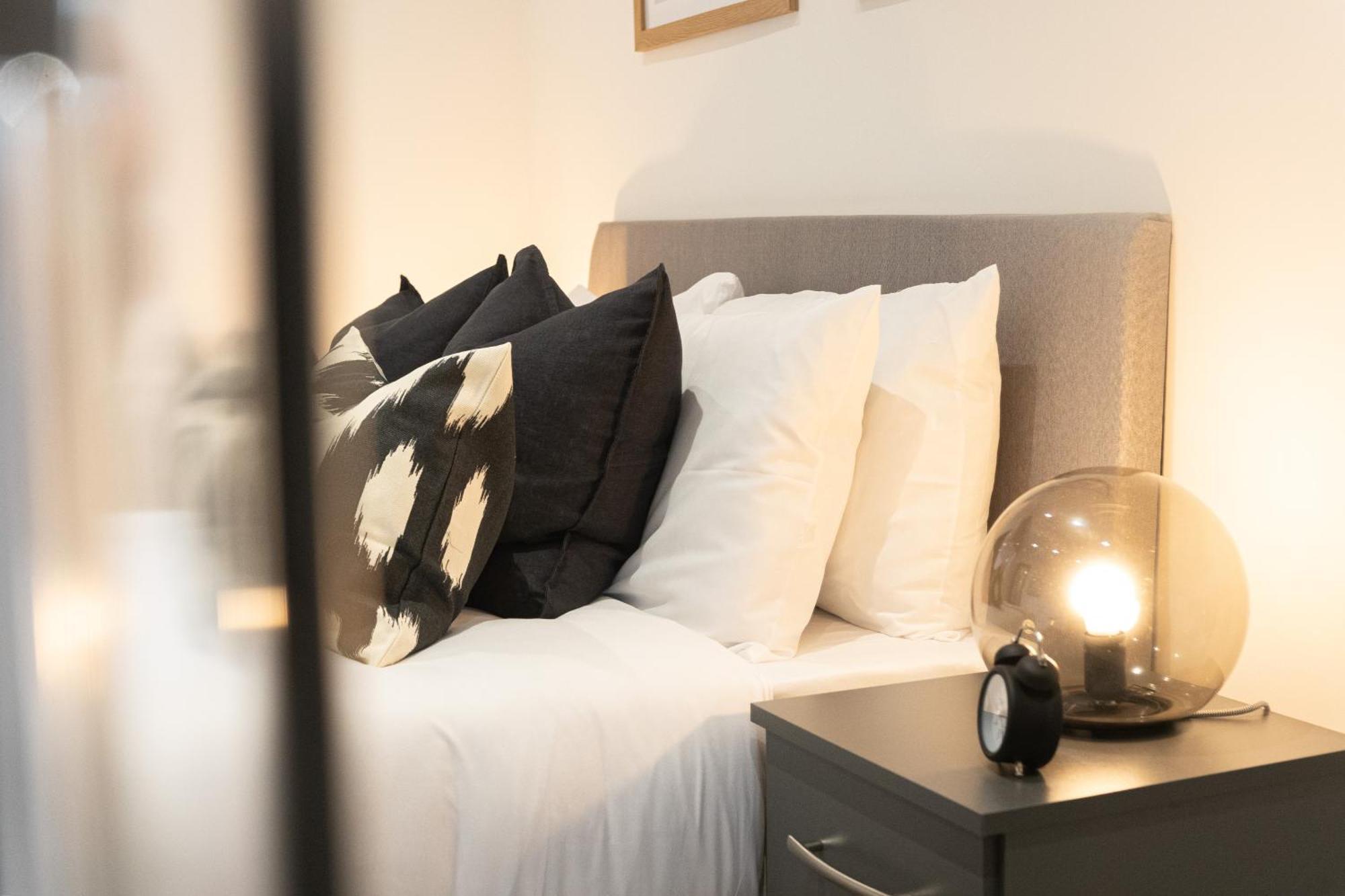 Apartment One And Two Bedroom Near Holloway Train Station By Belvilla *