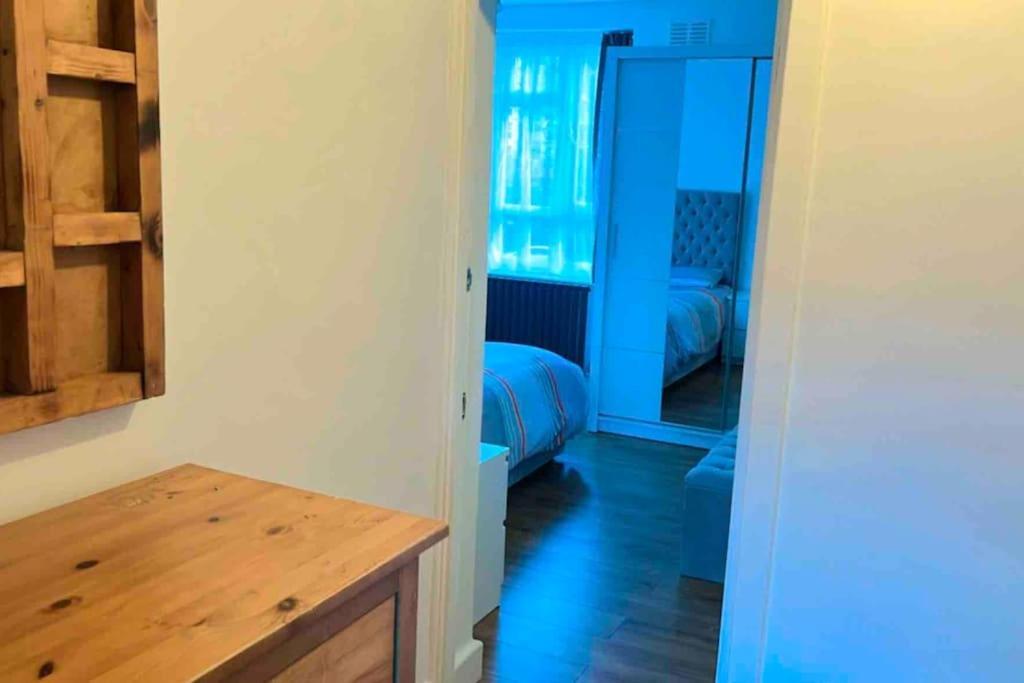 Flat/apartment - Old St N1 * London