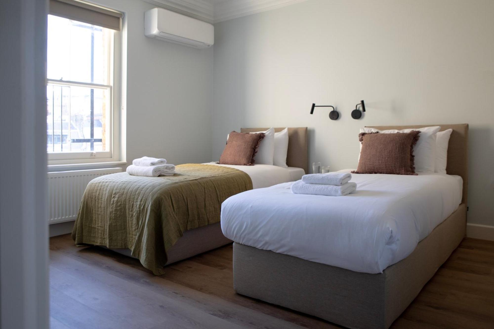 Gulaid House Knightsbridge By Bob W Apartahotel