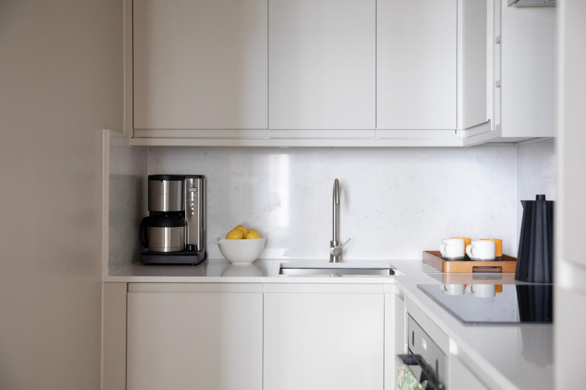 Gulaid House Knightsbridge By Bob W 5* Londres