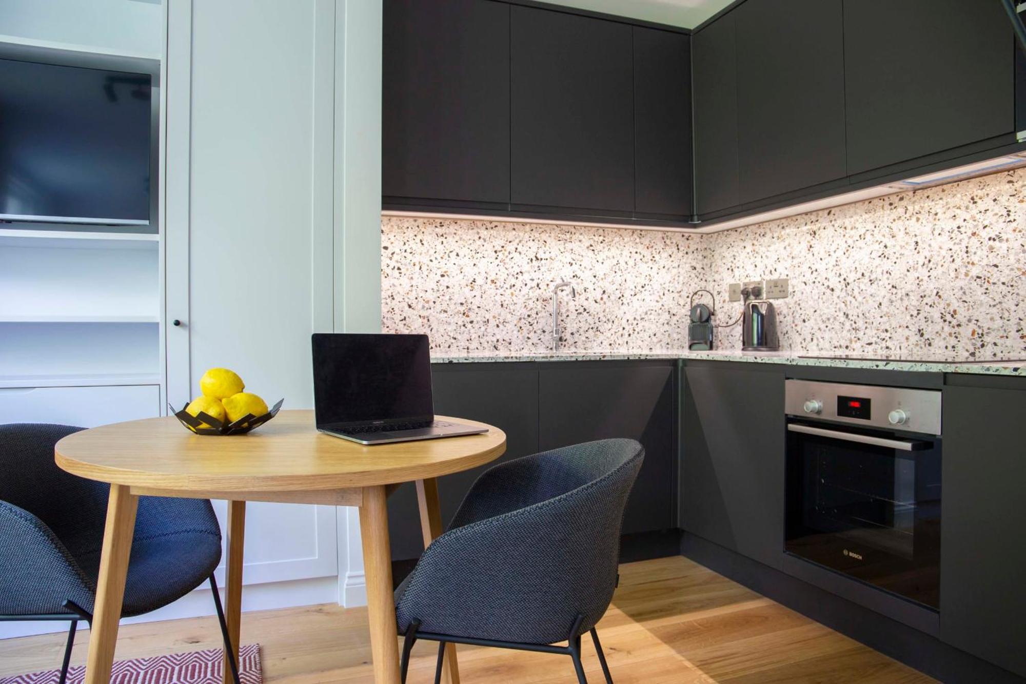 Apartment Coleherne Road Viii *