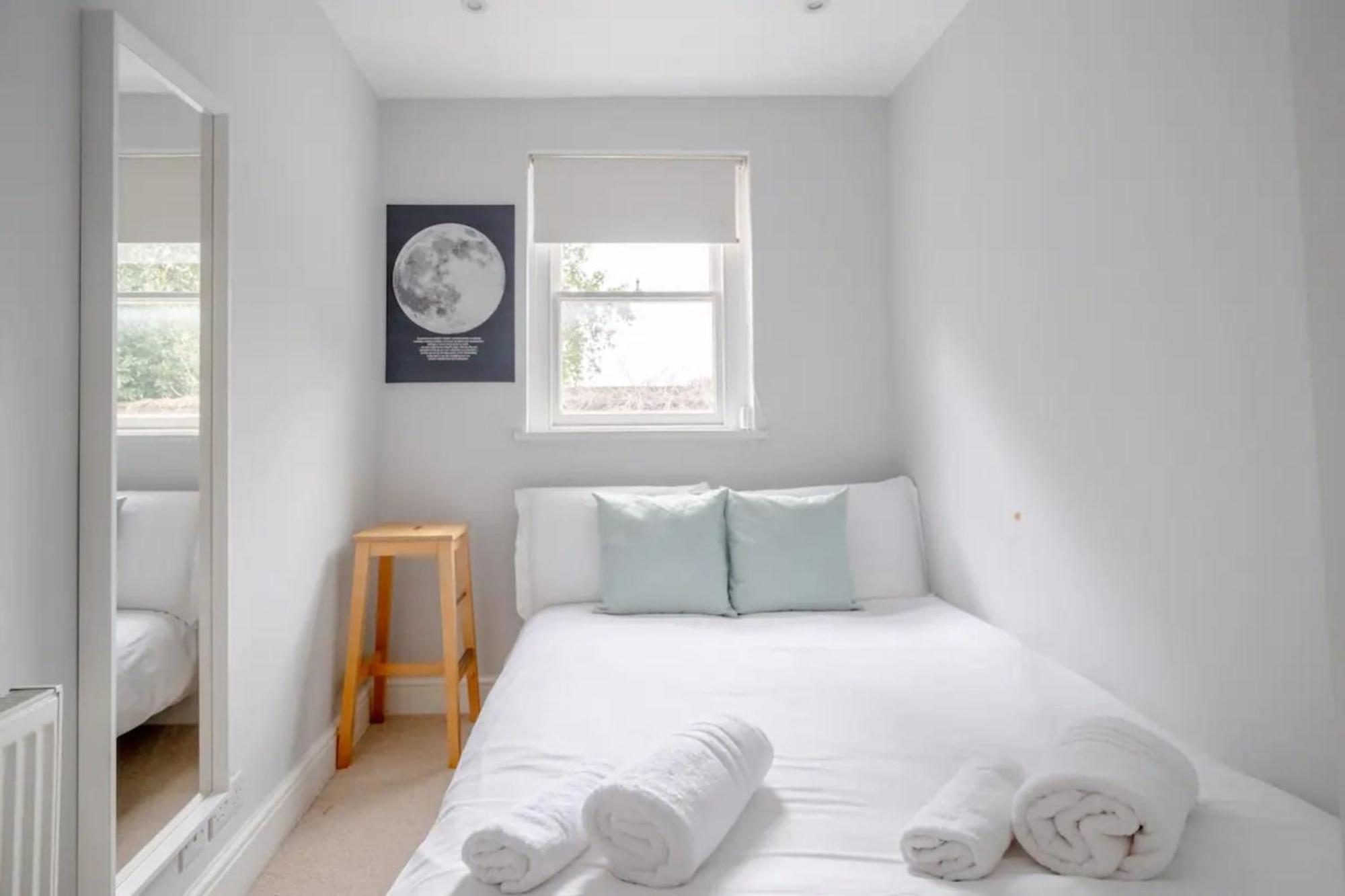 Airy 2 Bedroom Next To Clapham Common