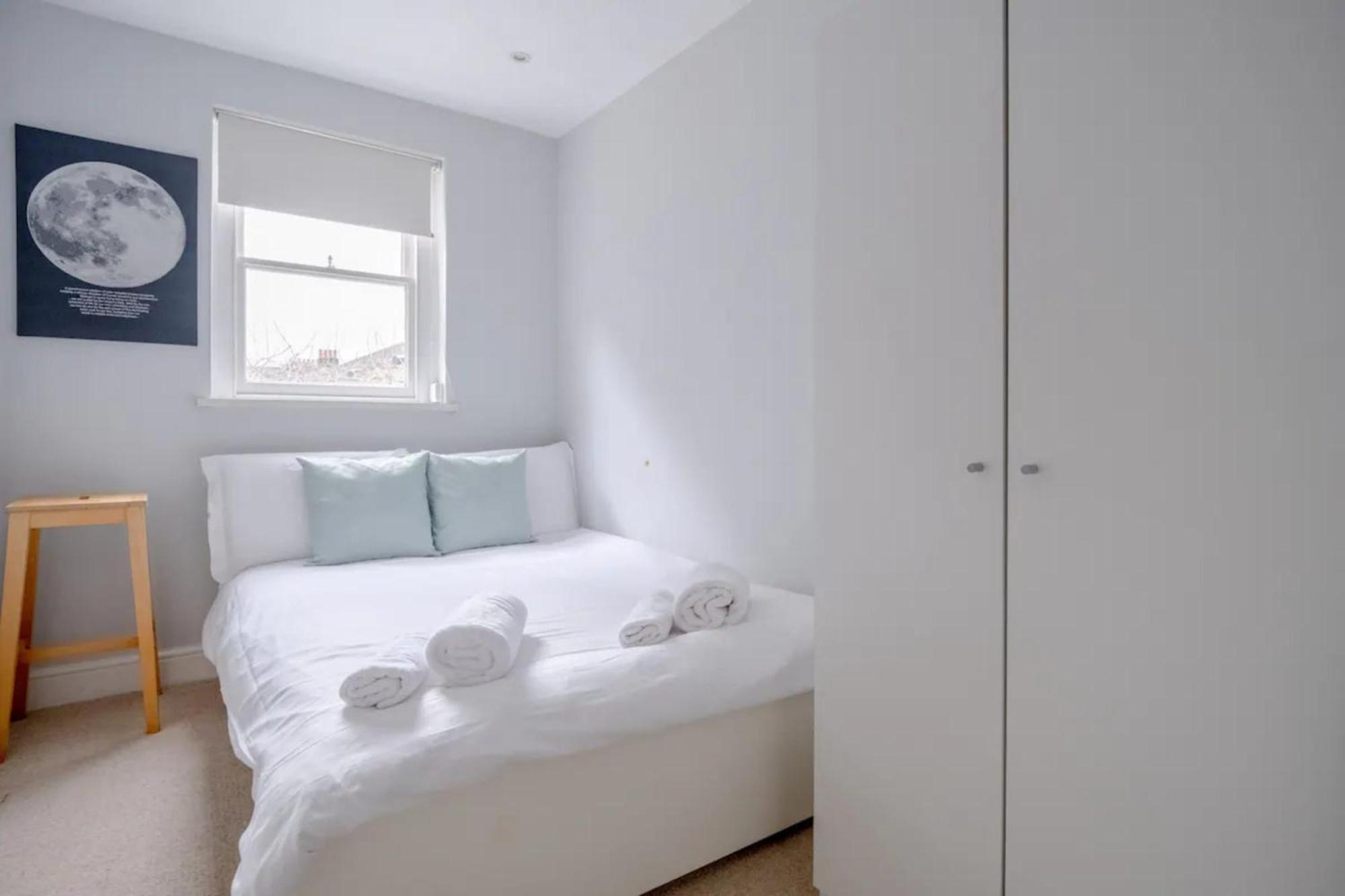 Airy 2 Bedroom Next To Clapham Common Appartement