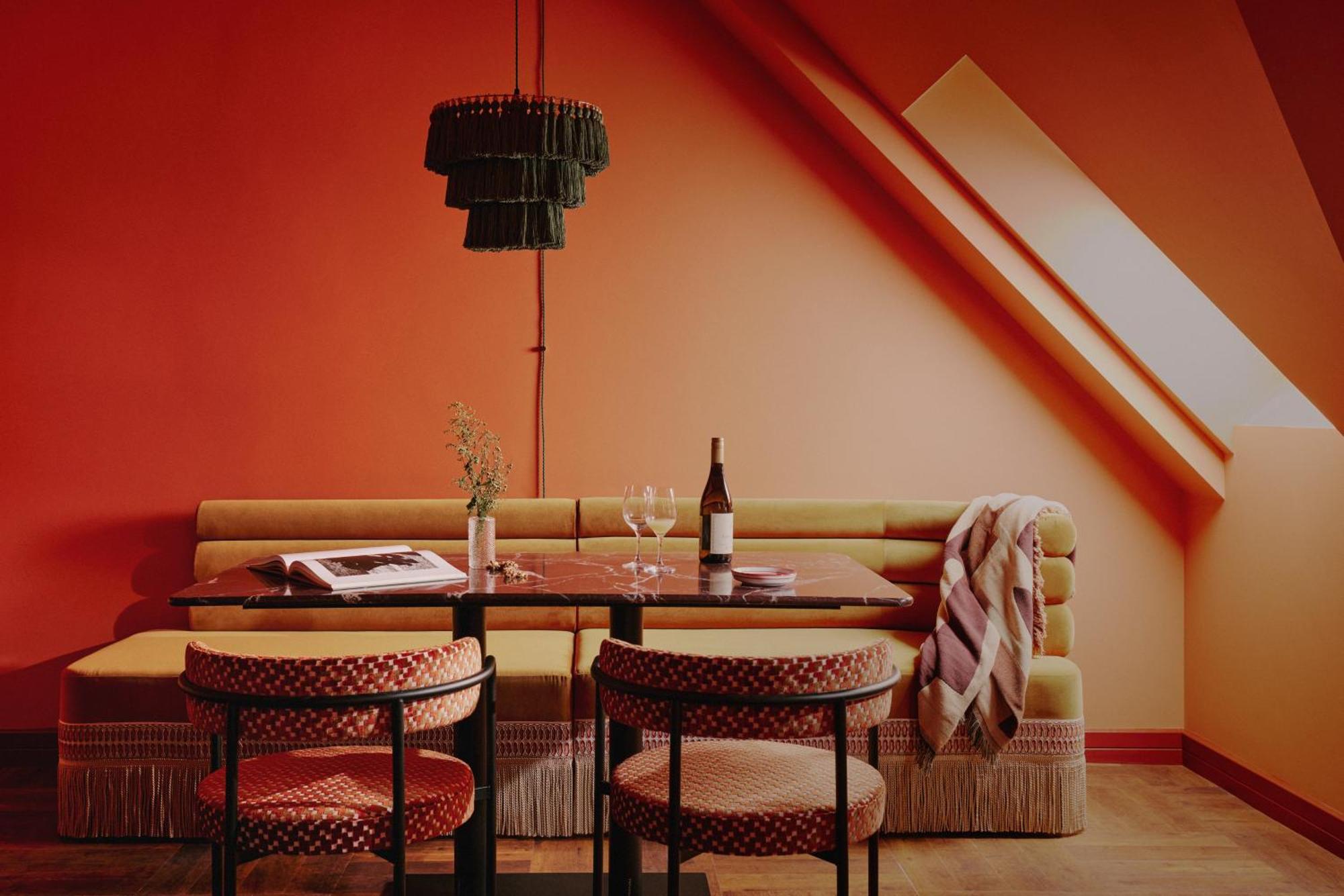 Ember Locke Kensington Hotel Londres