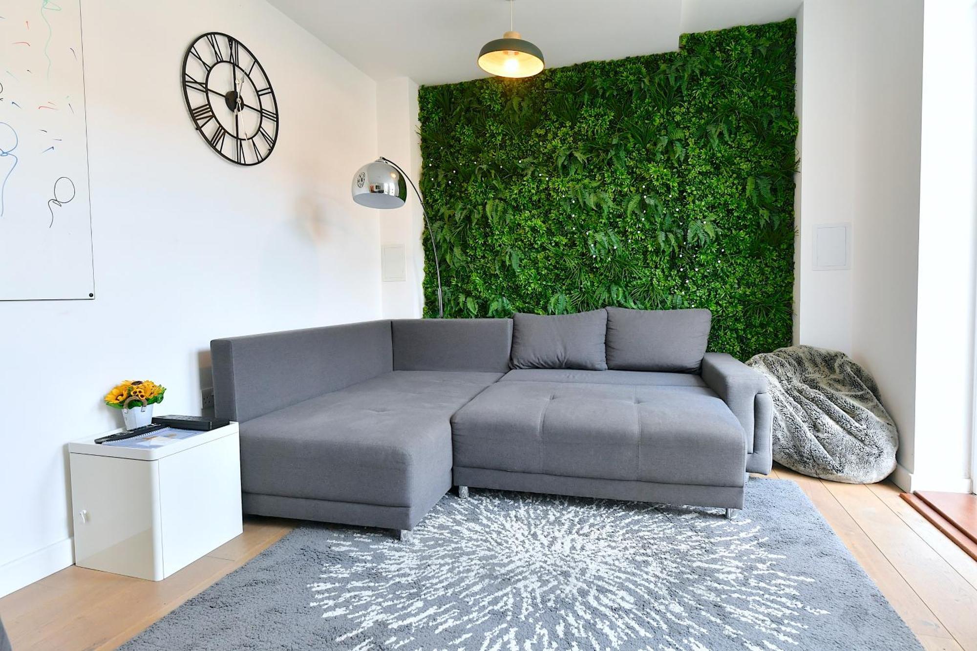 Bright Amelia - 2 Bed 1 Bath With Wifi And Netflix In The Heart Of