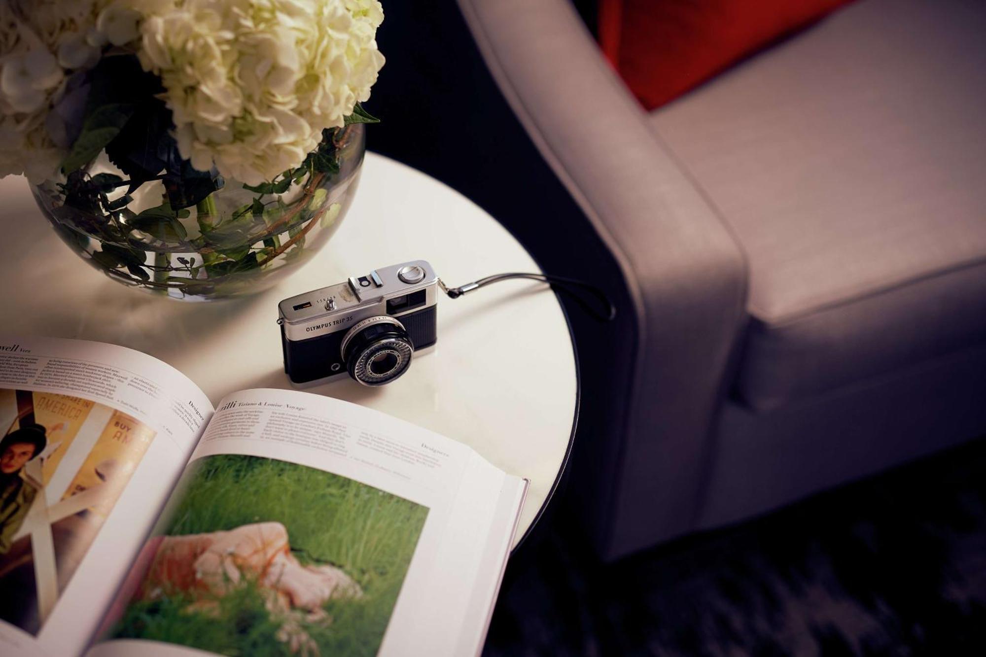 Hotel The Trafalgar St. James, Curio Collection By Hilton