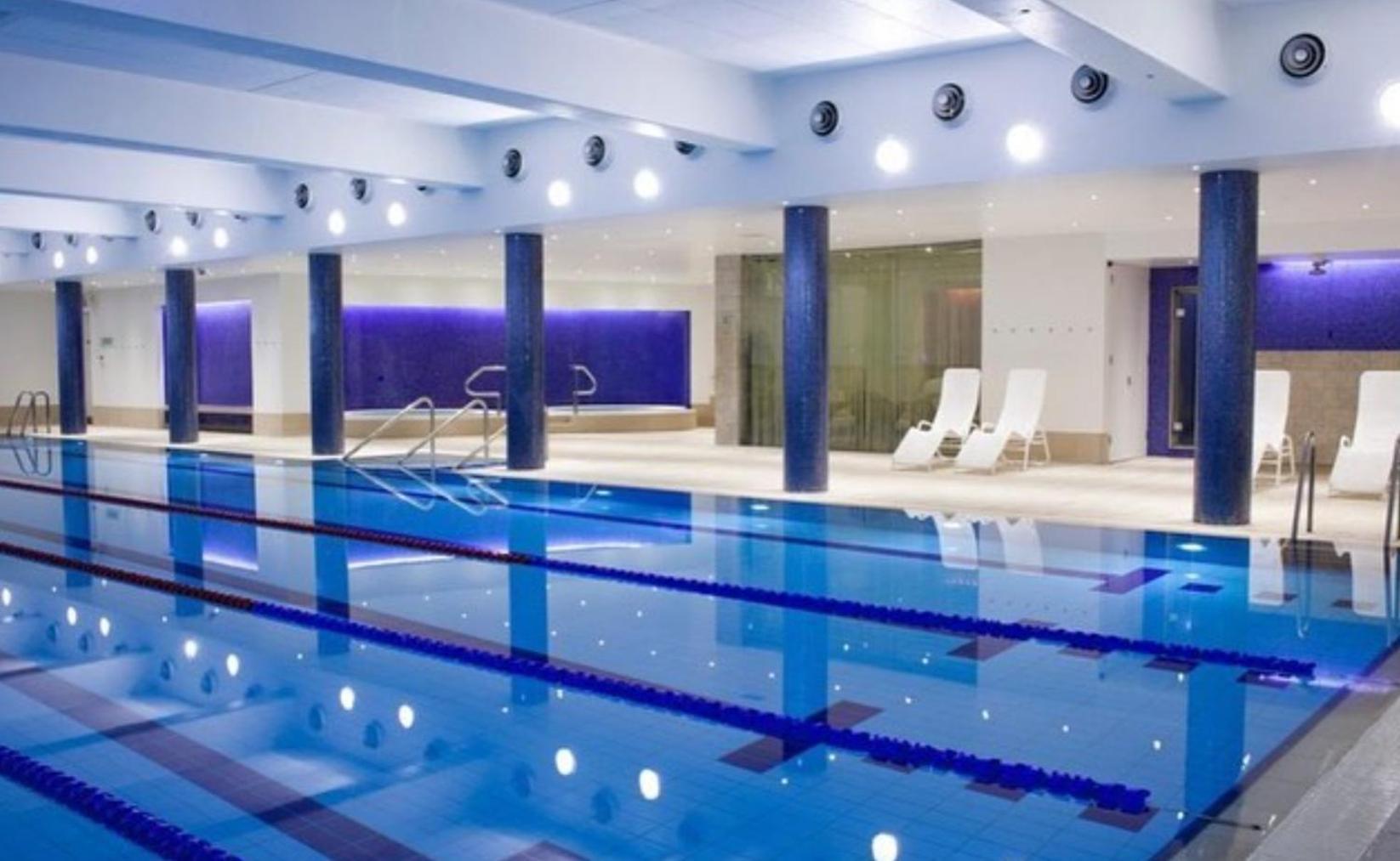 Sunny Luxury Skyline Flat Near Alexandra Palace, Tottenham Stadium & Drumsheds Apartment London