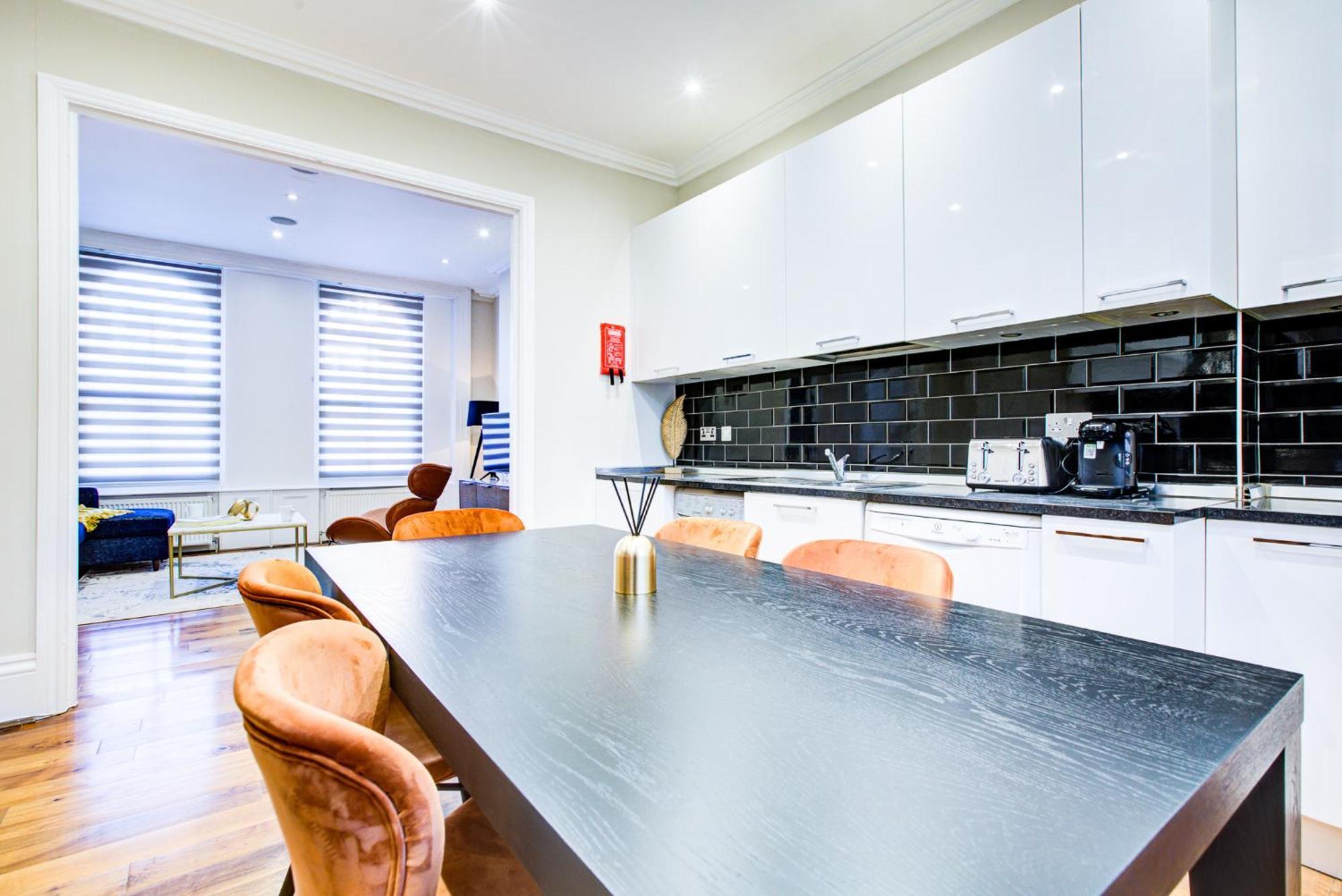 Hybrid Resi - Battersea Near Power Station