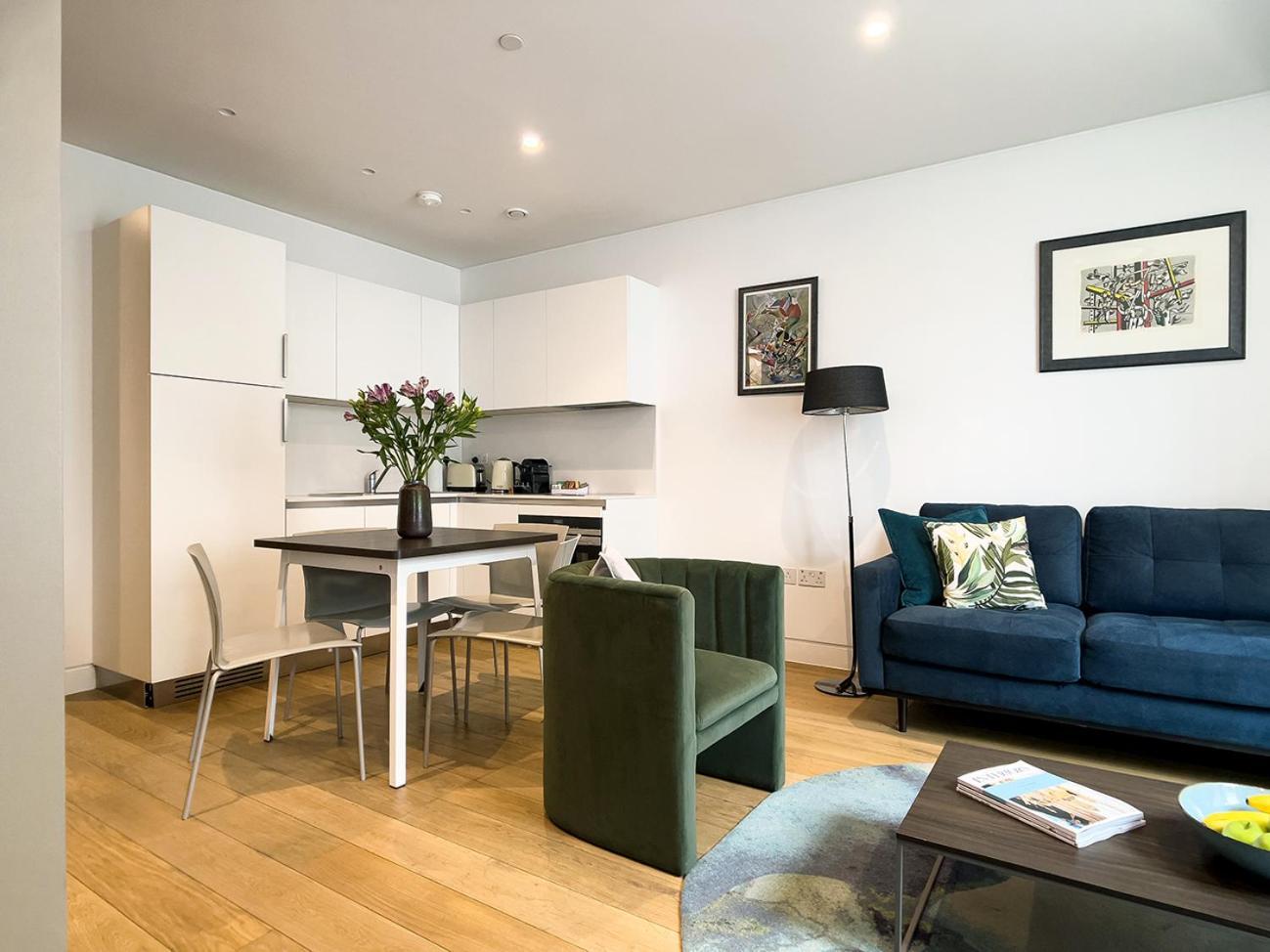 Apartment Mirabilis - Bayham Street London
