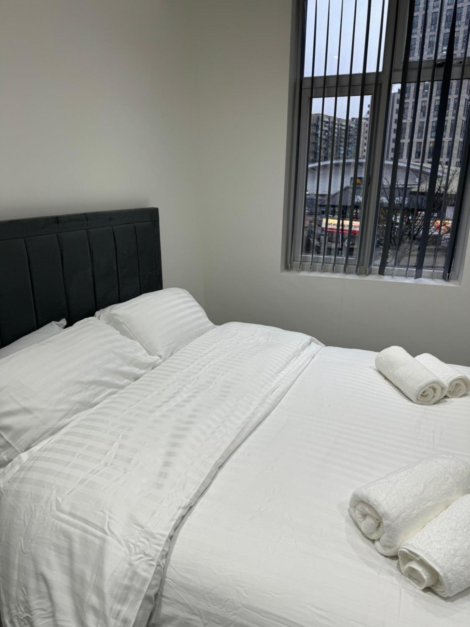 Apartment Fully Furnished 1 Bedroom Flat *