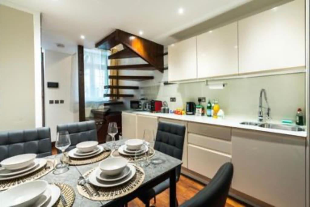 Harrods 4br 6bed House Ac * Londres