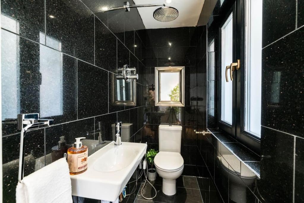 Harrods 4br 6bed House Ac Apartamento *