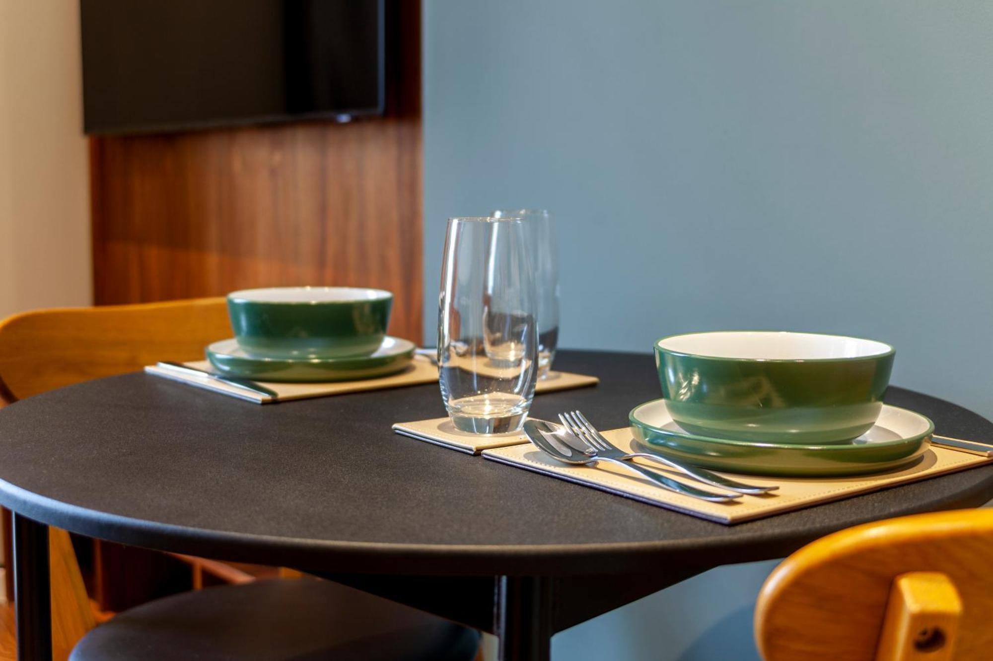 Bright & Modern 1bdr Flat Near Lakeside Road Apartamento