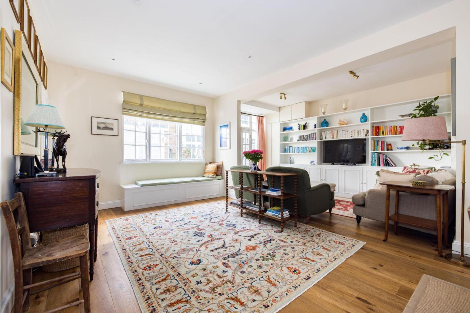 Traditional Treasure - 3 Bedroom By Hyde Park London