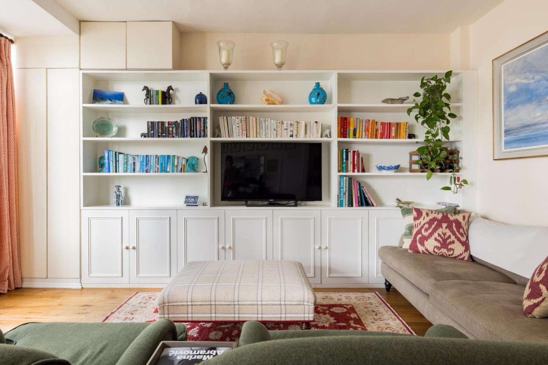 Traditional Treasure - 3 Bedroom By Hyde Park *