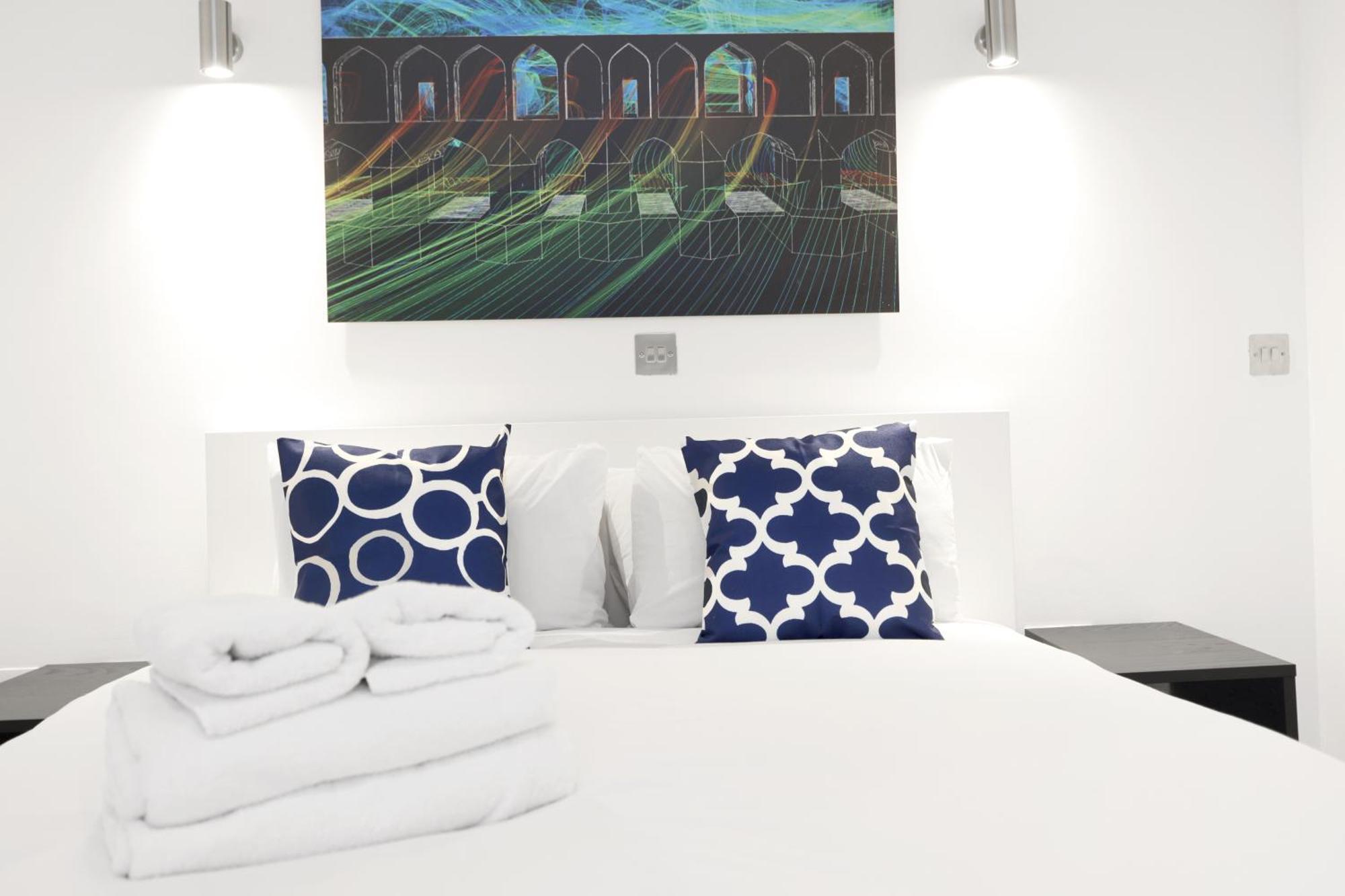 Holiday home Loft-style 3 Bed Short Term & Flexible Renting Hoxton With Free Wifi & Terrace !